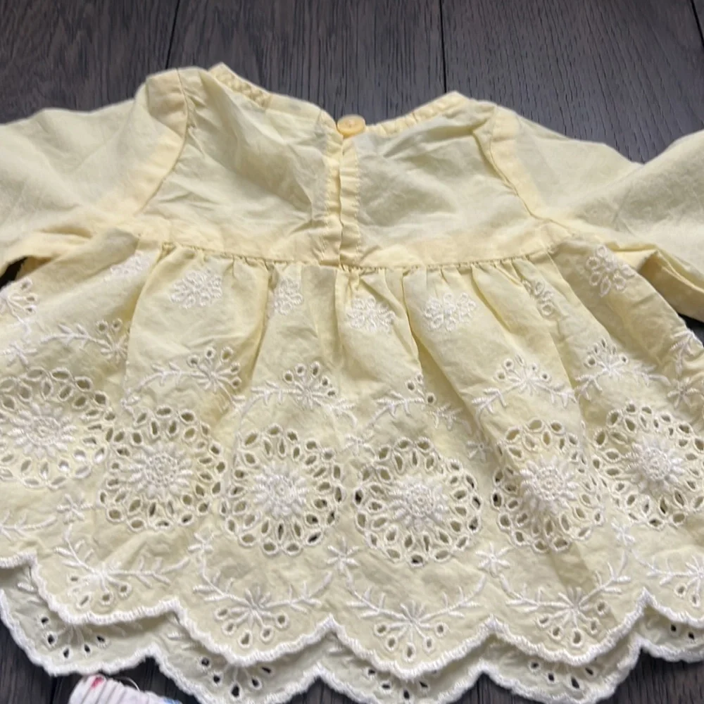Old Navy infant girl floral crochet/Lacey like top and diaper cover